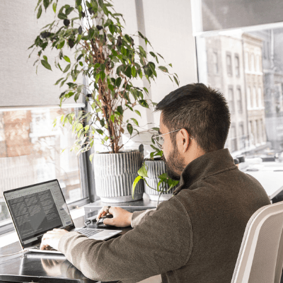 Huckletree_Resident_Dedicated_Desk